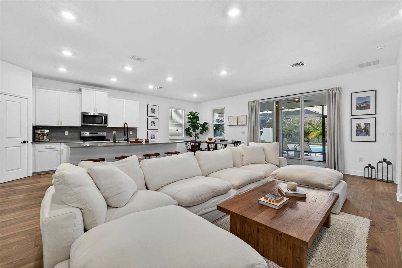 10913 HONOR RD, TAMPA, FL, 33625