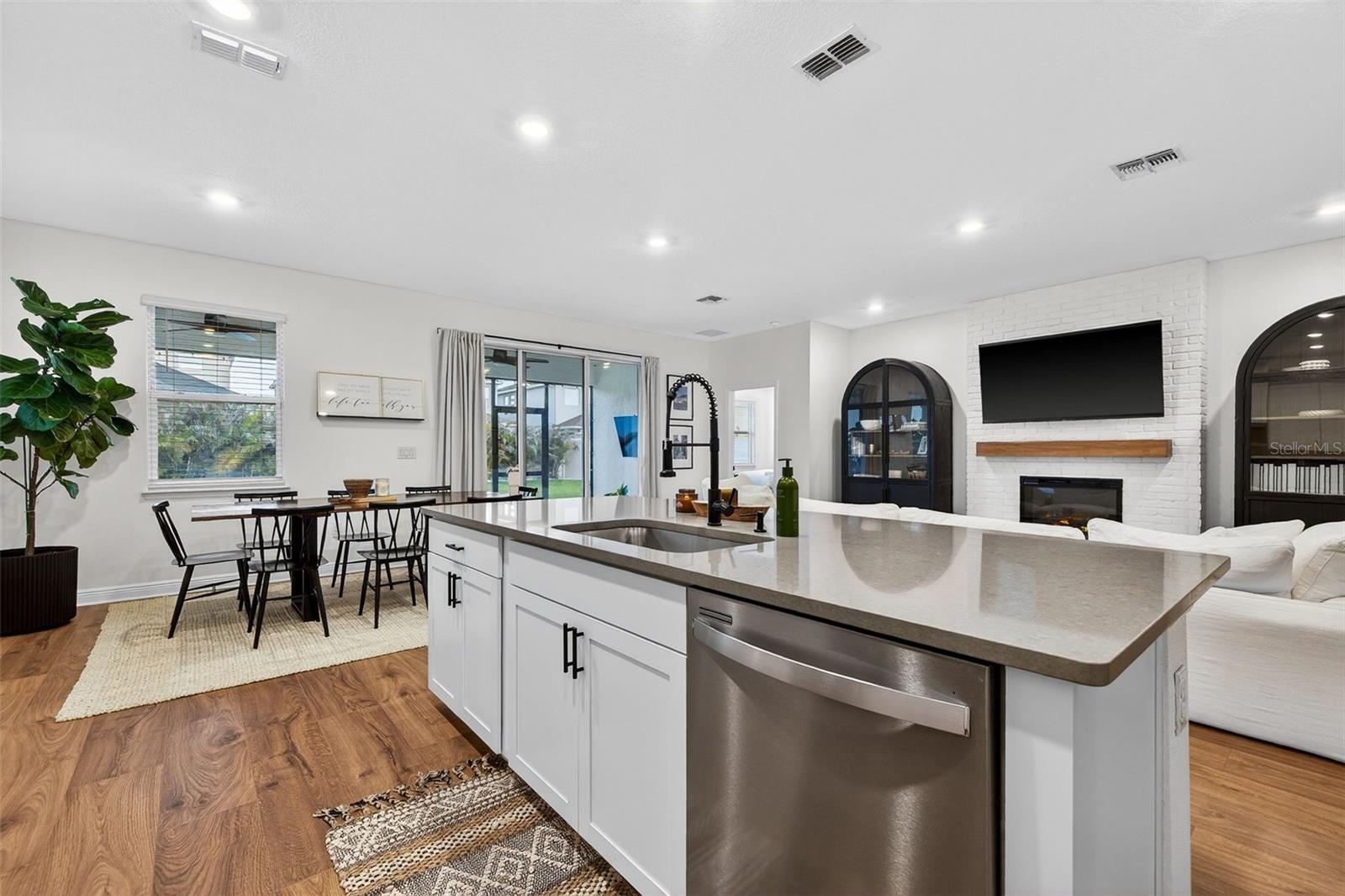 10913 HONOR RD, TAMPA, FL, 33625