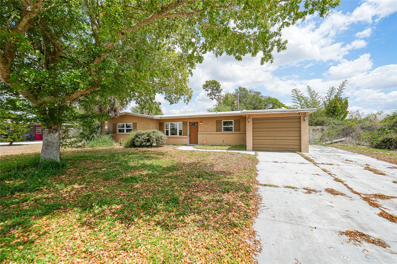 3250 SANTA BARBARA DR, PUNTA GORDA, FL, 33983