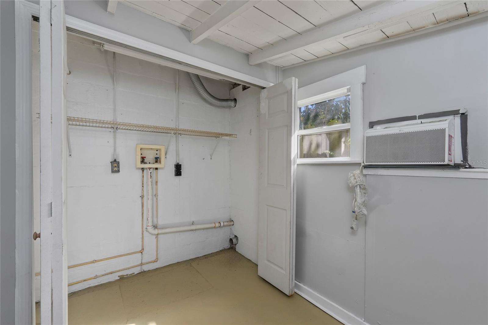 619 BEVERLY AVE, LARGO, FL, 33770