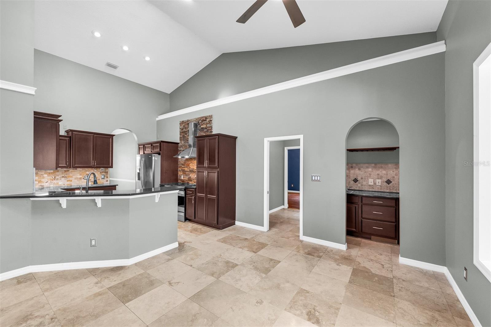 2305 PARK VILLAGE PL, APOPKA, FL, 32712