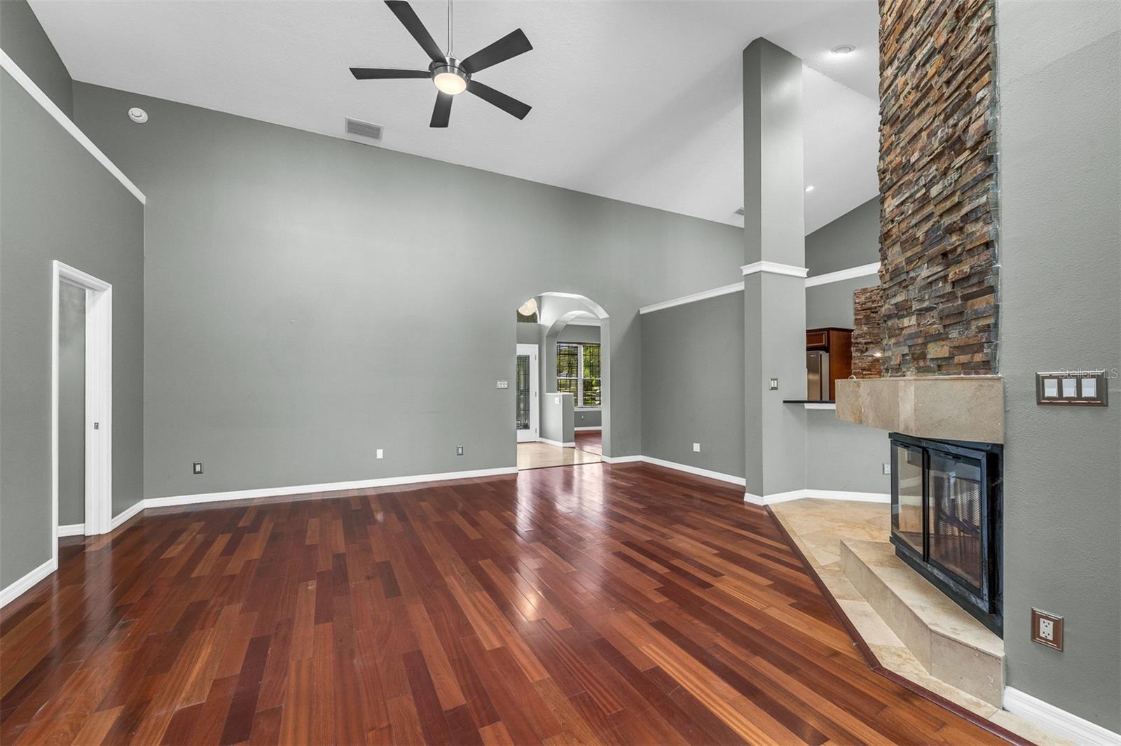 2305 PARK VILLAGE PL, APOPKA, FL, 32712