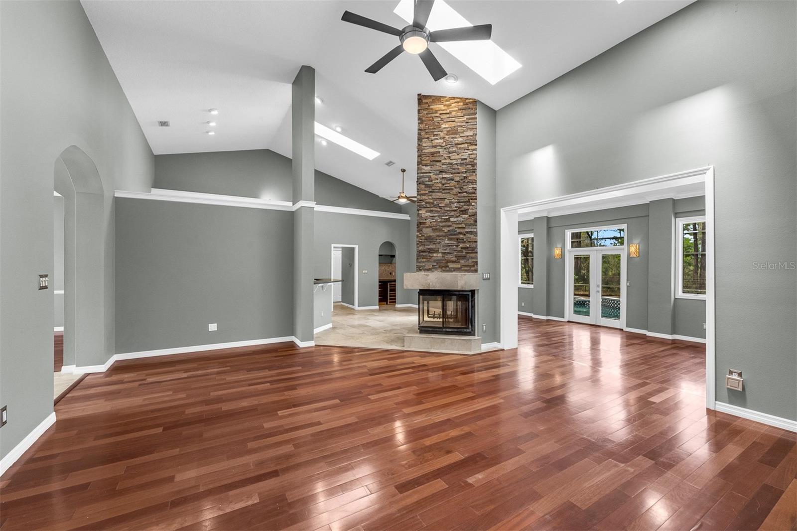 2305 PARK VILLAGE PL, APOPKA, FL, 32712