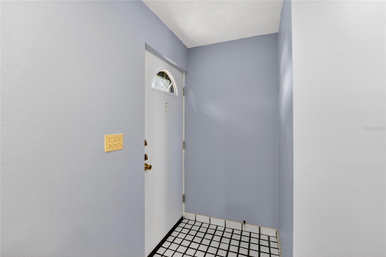 7933 PINE DR #37, TEMPLE TERRACE, FL, 33637