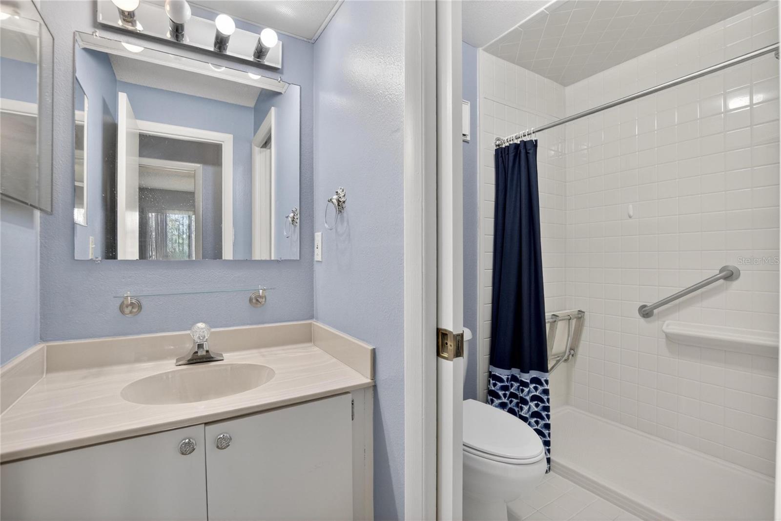 7933 PINE DR #37, TEMPLE TERRACE, FL, 33637