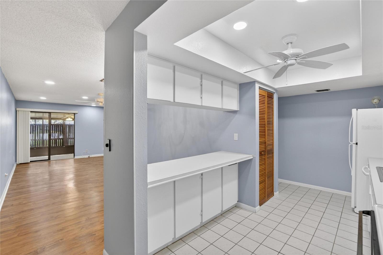 7933 PINE DR #37, TEMPLE TERRACE, FL, 33637