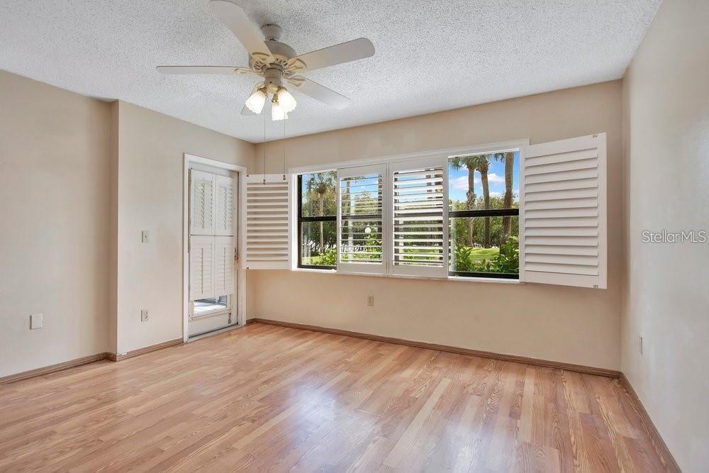 1328 PASADENA AVE S #104, SOUTH PASADENA, FL, 33707