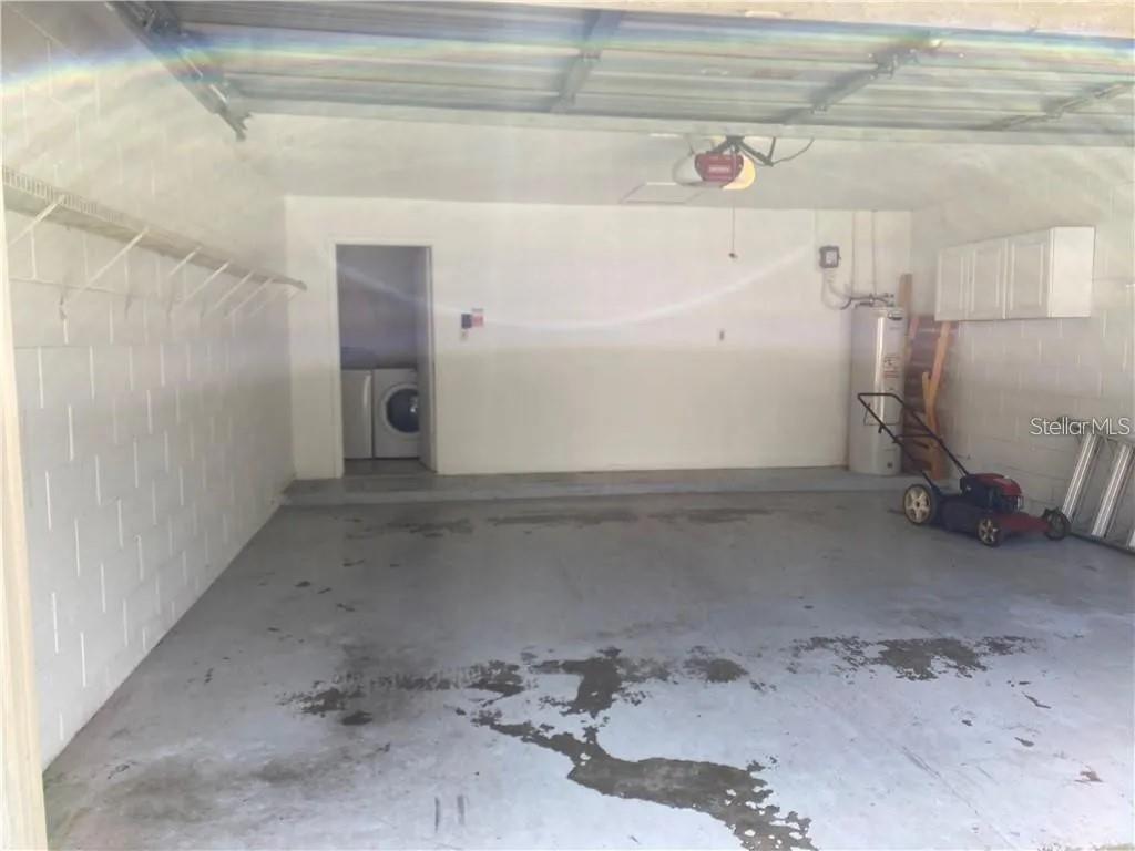 8960 VALENCIA GARDENS DR, ORLANDO, FL, 32825