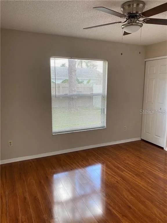 8960 VALENCIA GARDENS DR, ORLANDO, FL, 32825