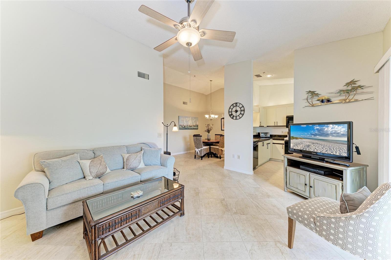 7201 29TH AVE DR W #303, BRADENTON, FL, 34209