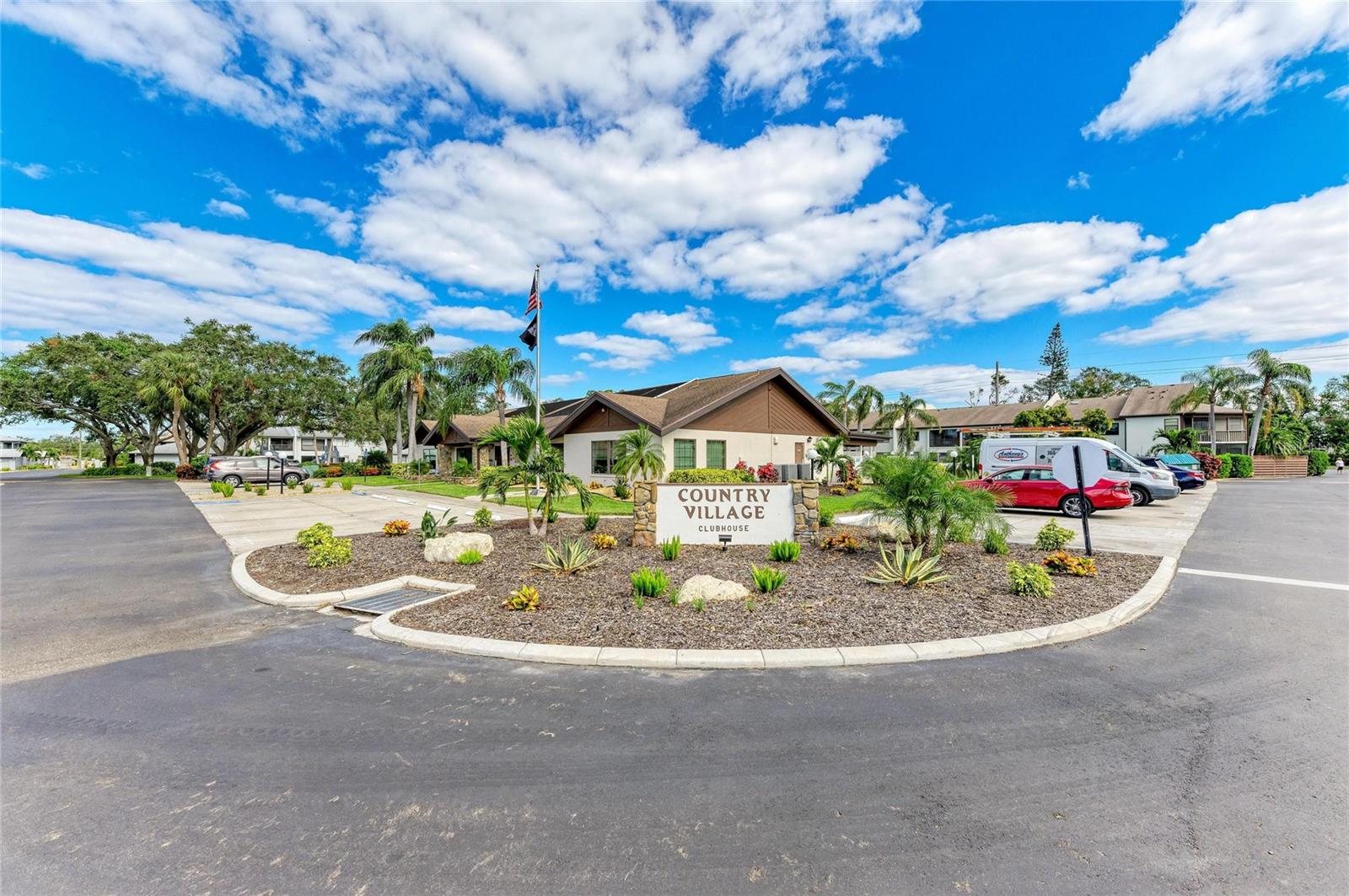 7201 29TH AVE DR W #303, BRADENTON, FL, 34209