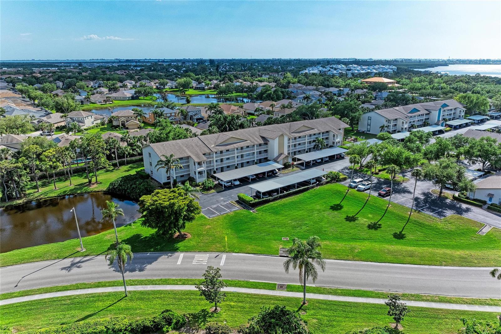 7201 29TH AVE DR W #303, BRADENTON, FL, 34209