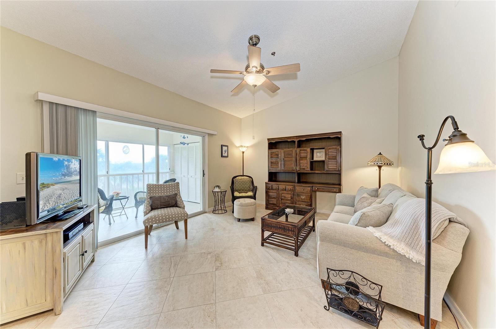 7201 29TH AVE DR W #303, BRADENTON, FL, 34209