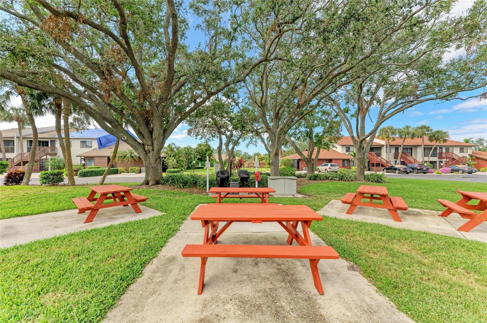 7201 29TH AVE DR W #303, BRADENTON, FL, 34209