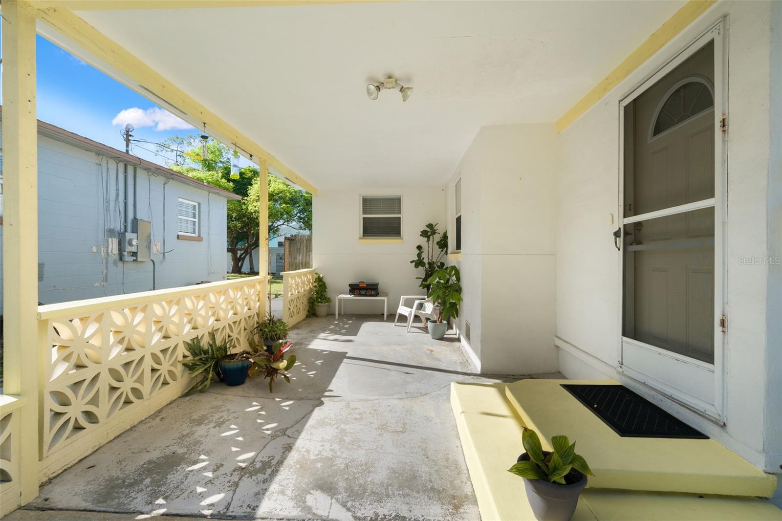 5020 OXFORD AVE N, ST PETERSBURG, FL, 33710