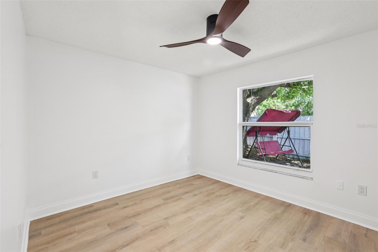 Main house primary bedroom