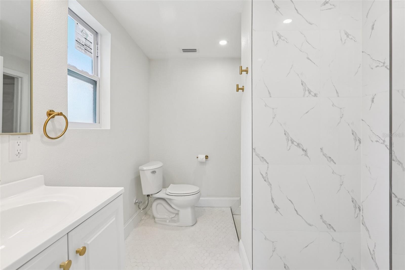 Guest house bathroom