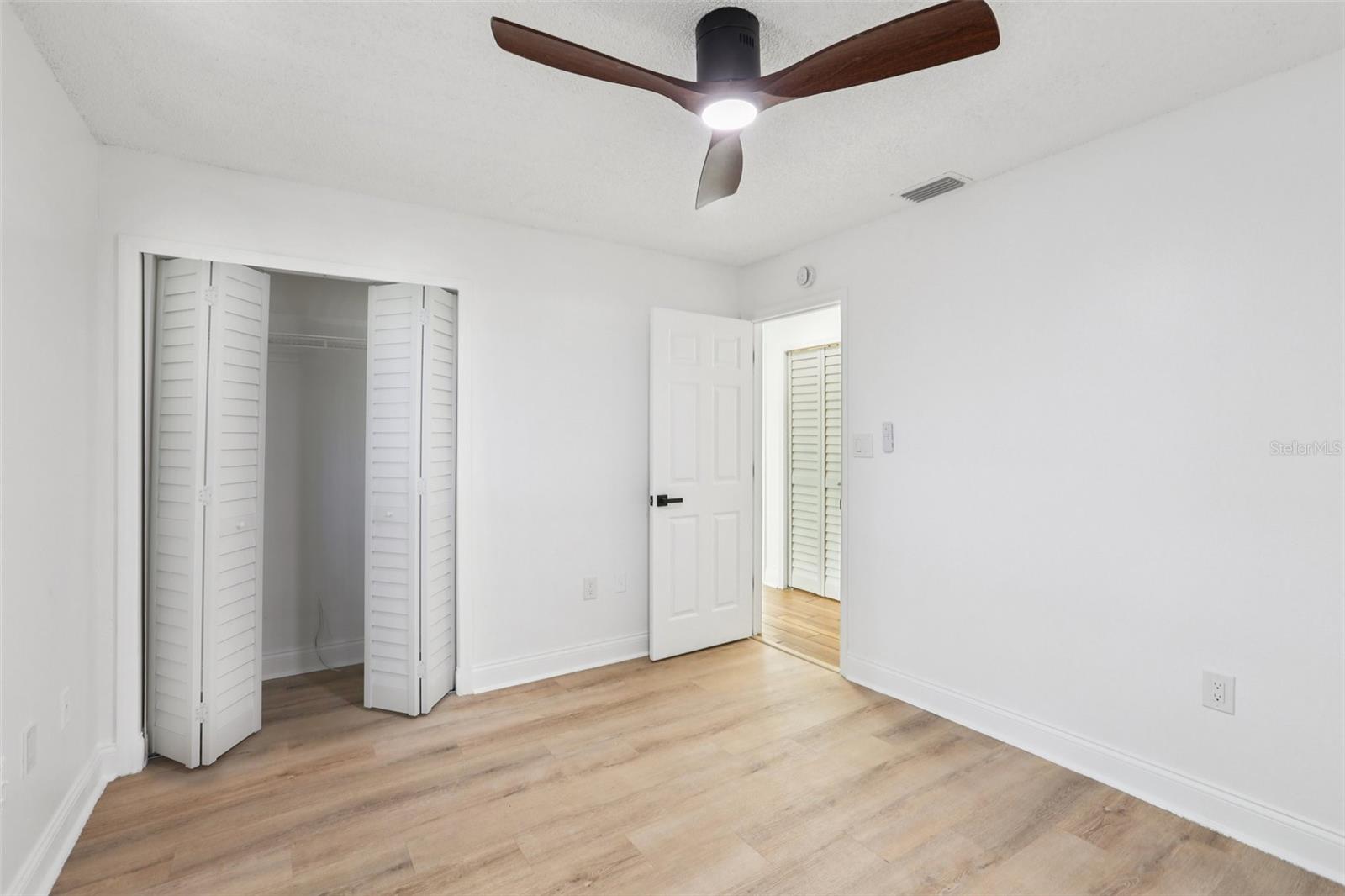Main house primary bedroom