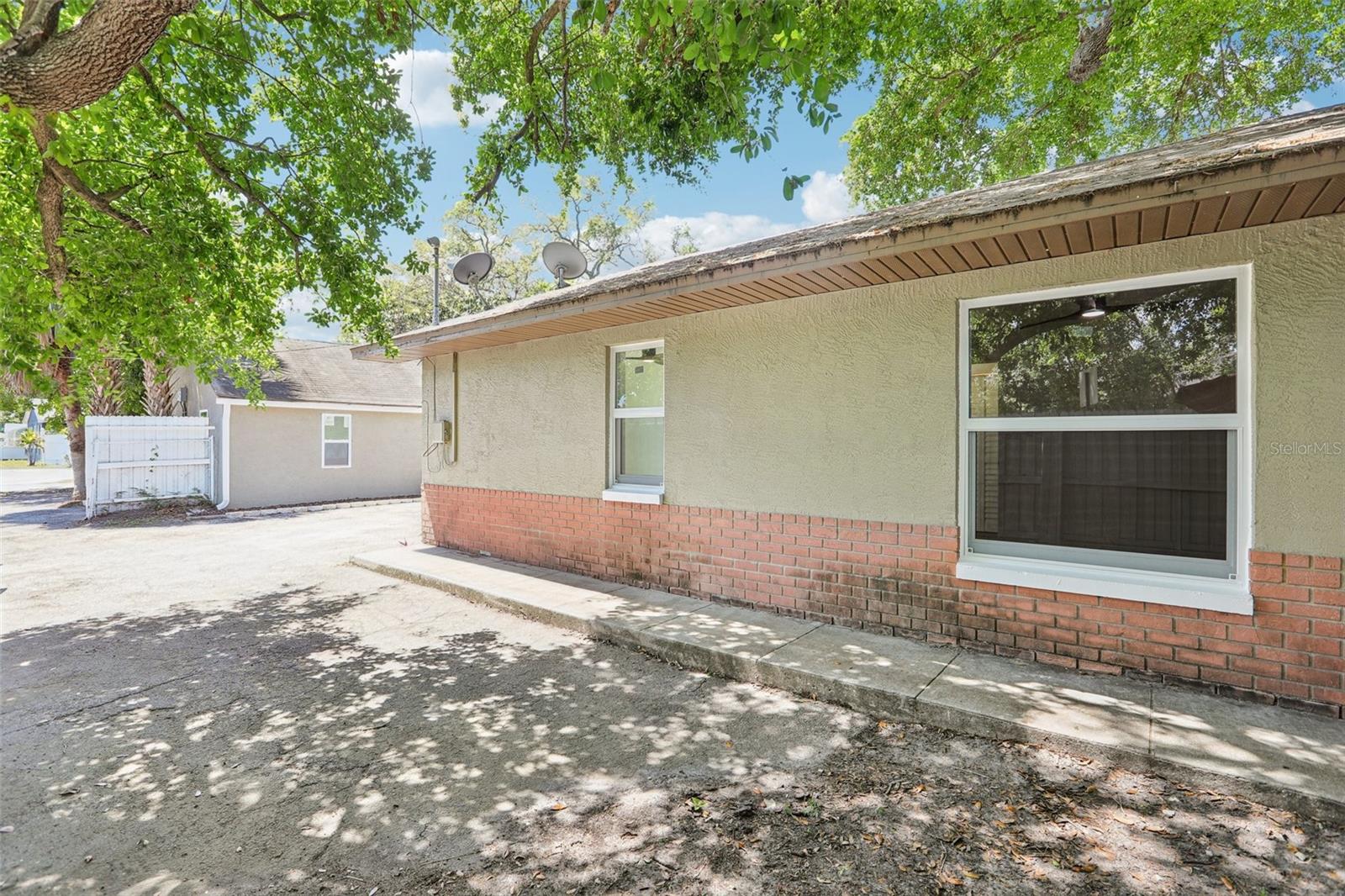 Side view of guest house