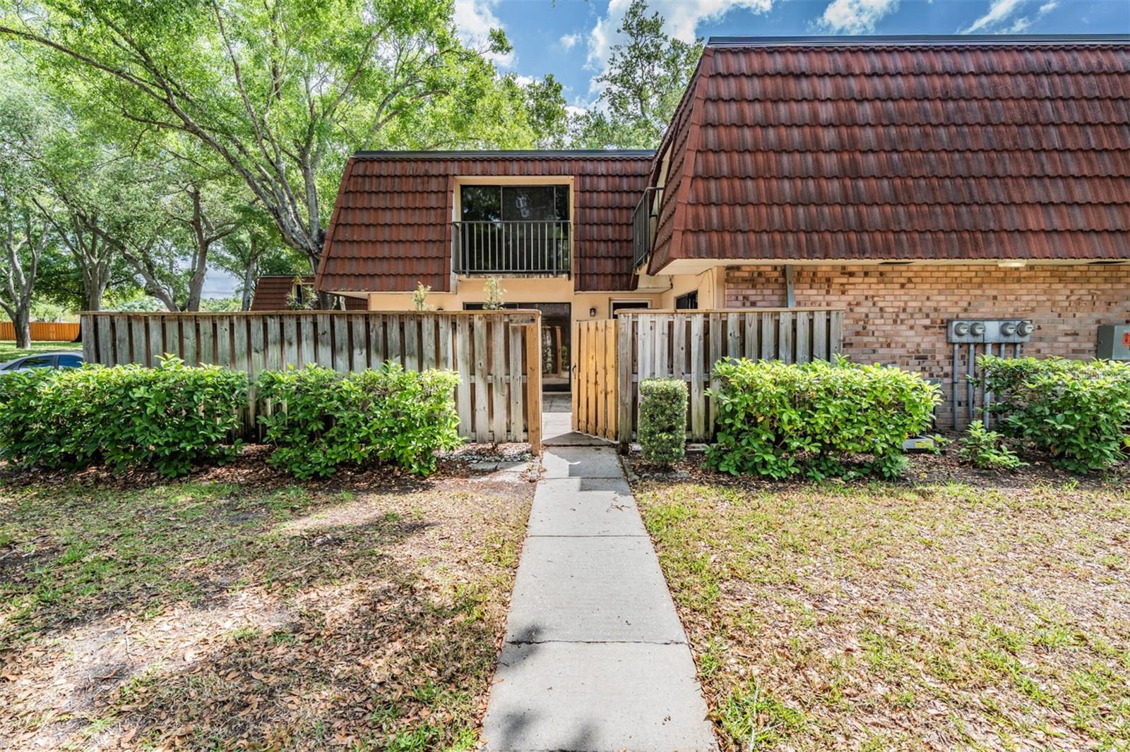 2710 4TH CT #71D, PALM HARBOR, FL, 34684