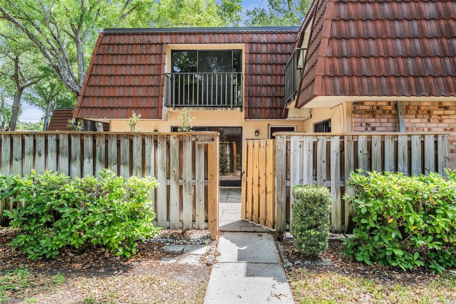 2710 4TH CT #71D, PALM HARBOR, FL, 34684