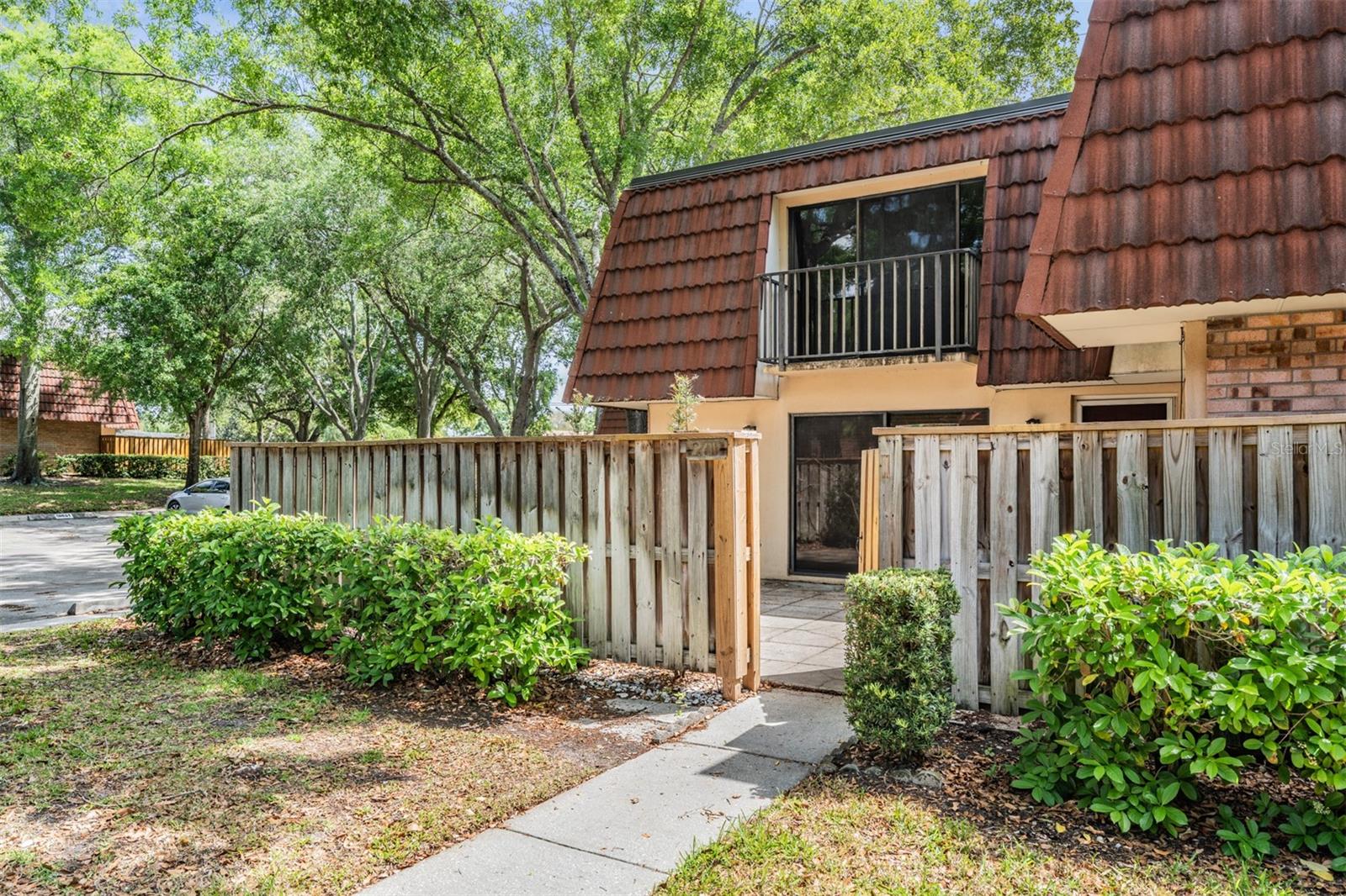 2710 4TH CT #71D, PALM HARBOR, FL, 34684