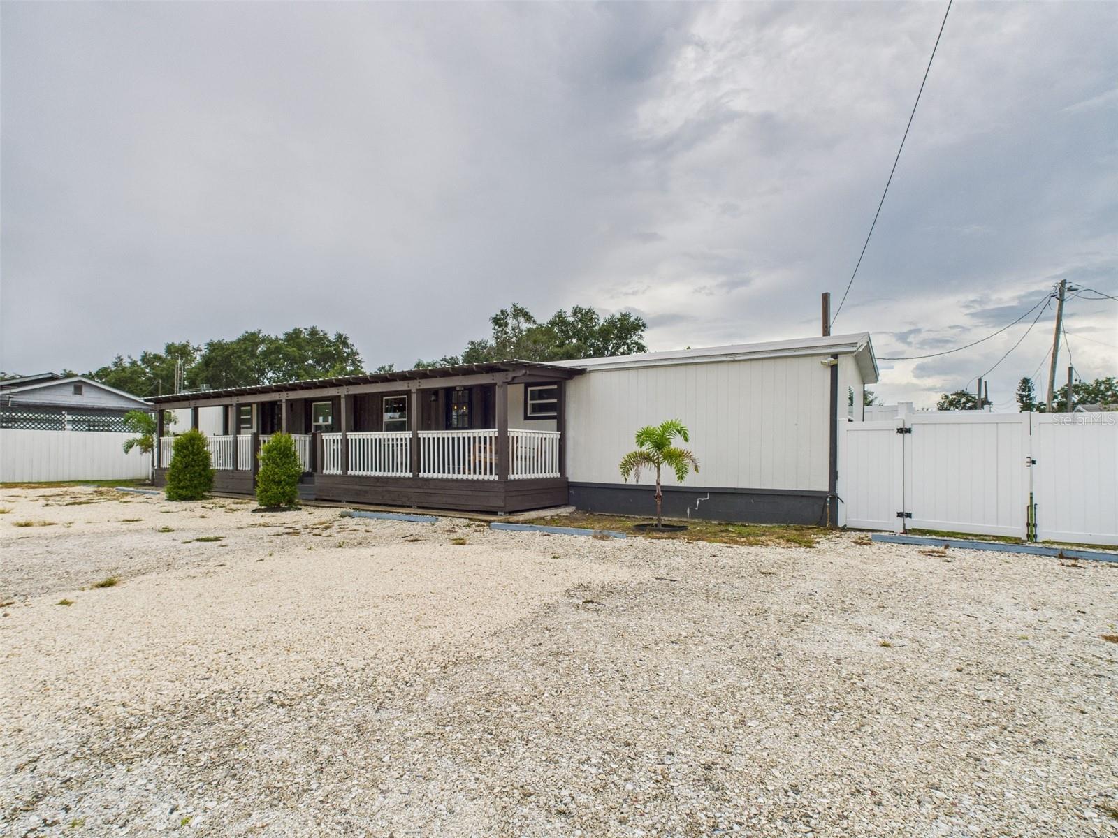 221 1ST ST, DAVENPORT, FL, 33837