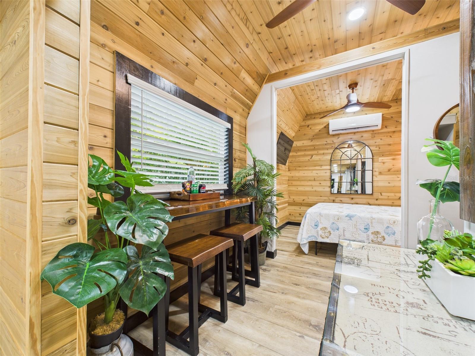 221 1ST ST, DAVENPORT, FL, 33837