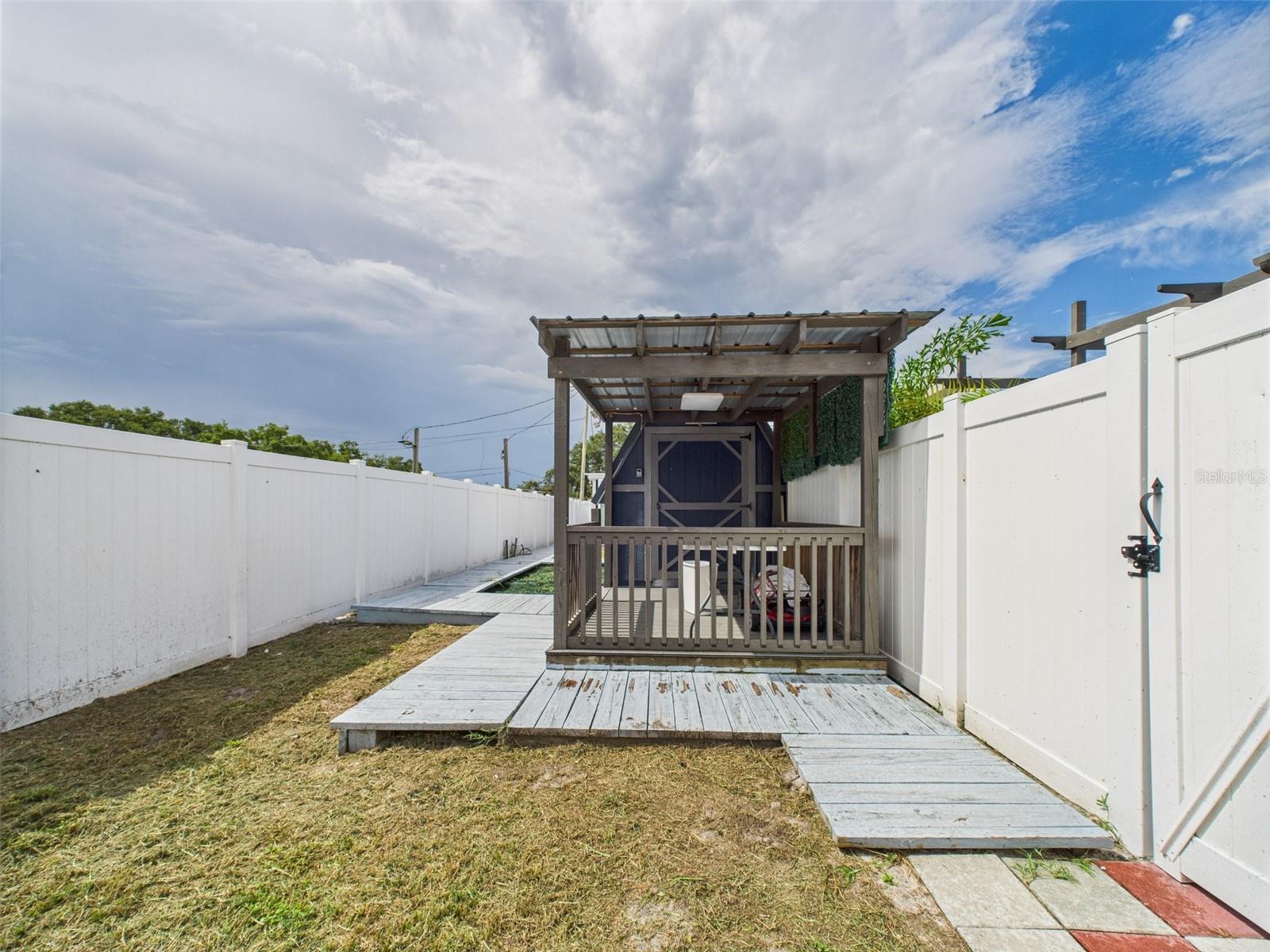 221 1ST ST, DAVENPORT, FL, 33837