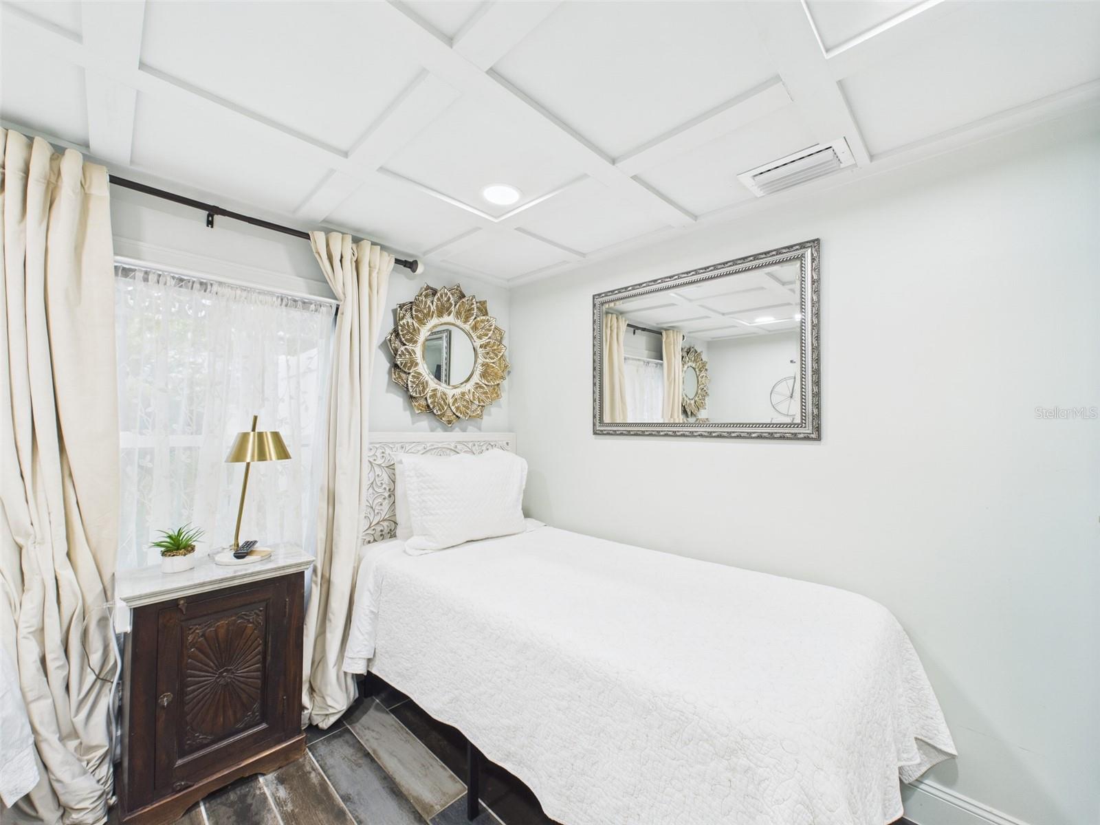 221 1ST ST, DAVENPORT, FL, 33837