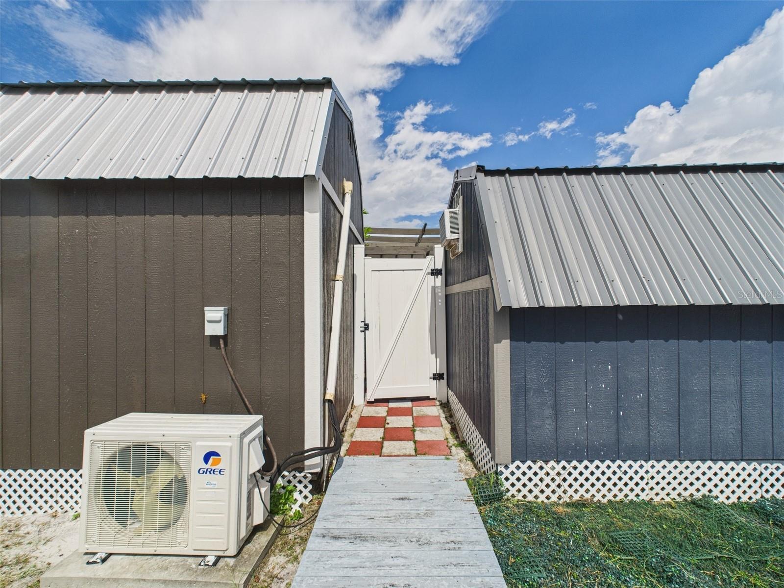 221 1ST ST, DAVENPORT, FL, 33837