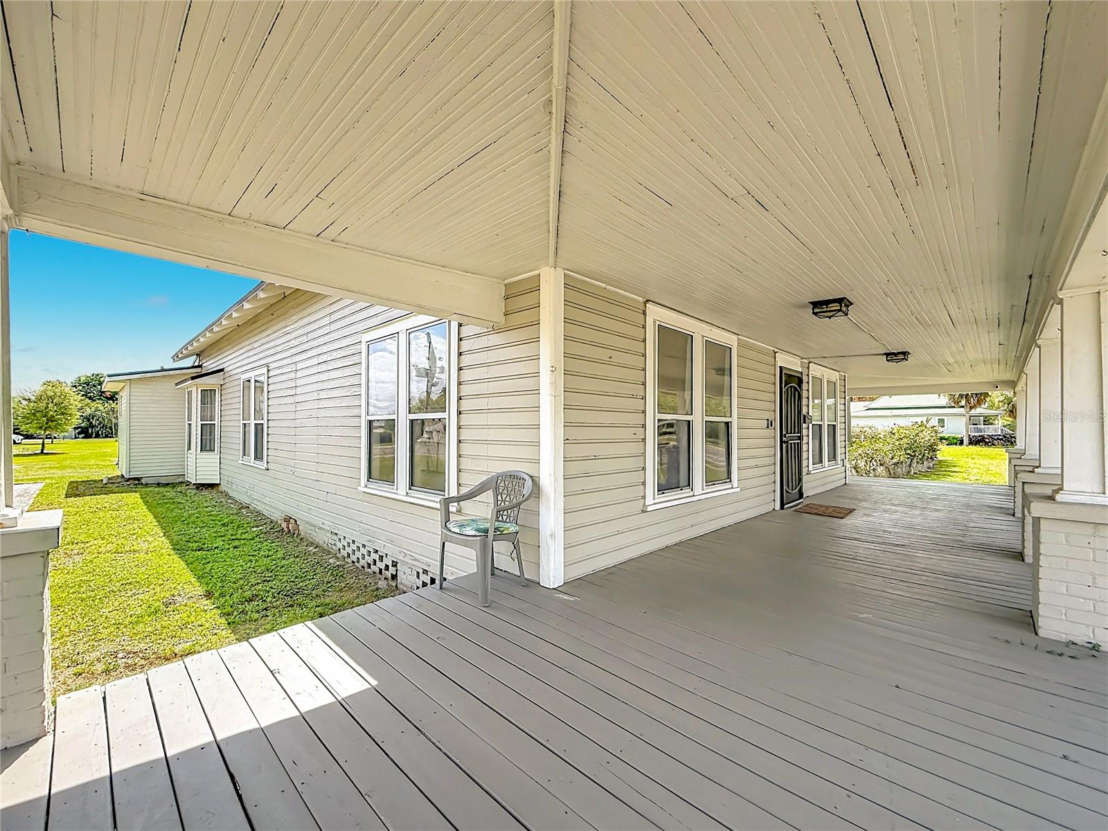 311 S CENTRAL AVE, UMATILLA, FL, 32784