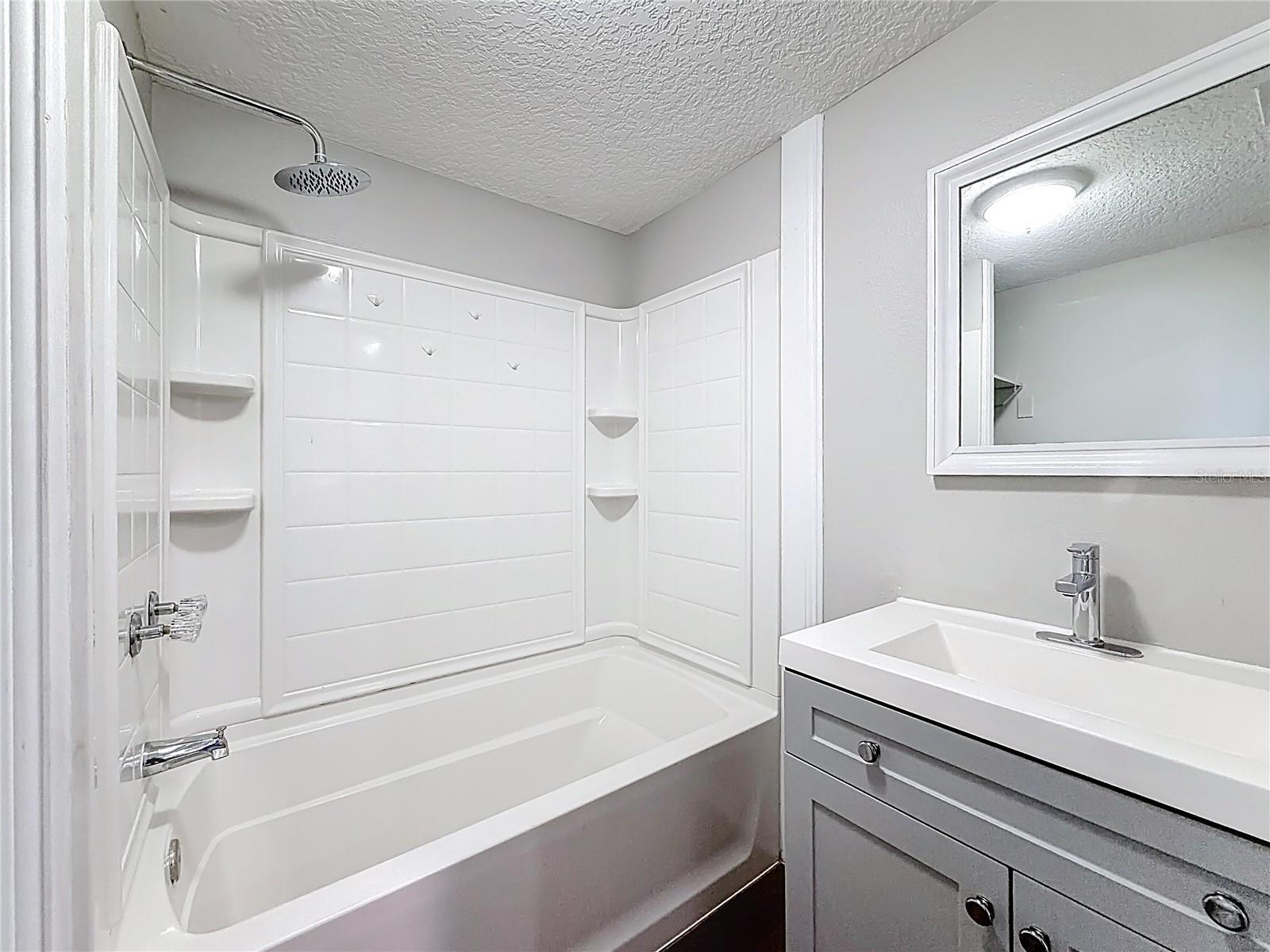 311 S CENTRAL AVE, UMATILLA, FL, 32784