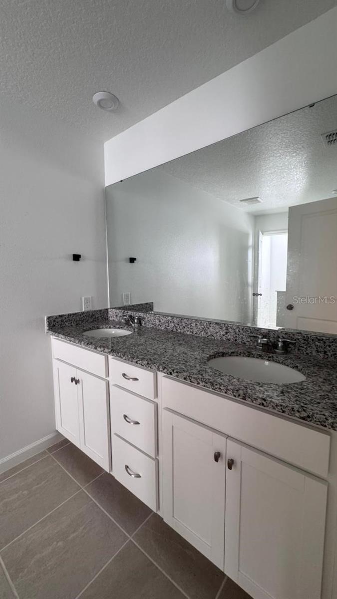 1102 SEASIDE MIST TRL, KISSIMMEE, FL, 34747