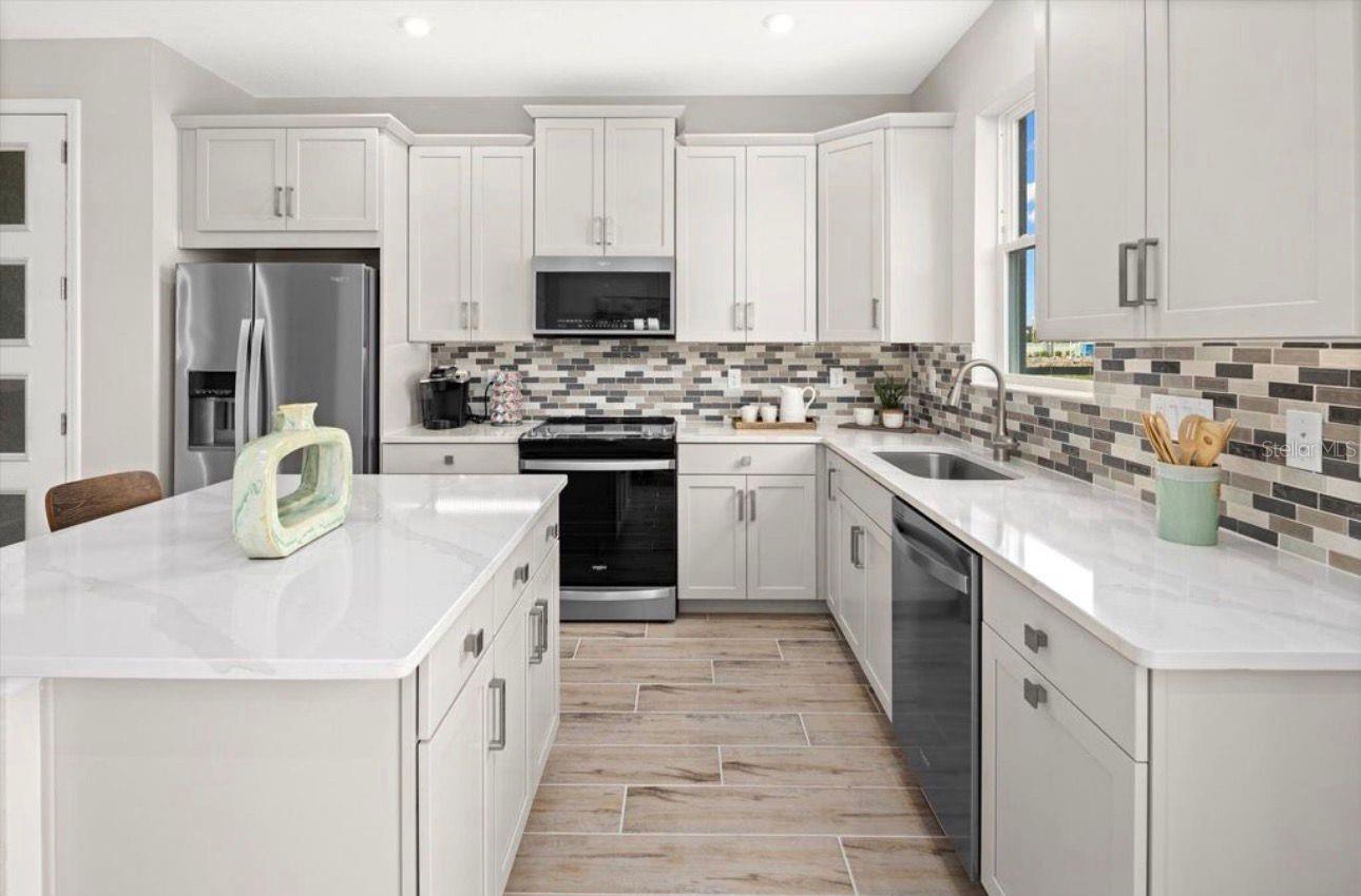 1102 SEASIDE MIST TRL, KISSIMMEE, FL, 34747