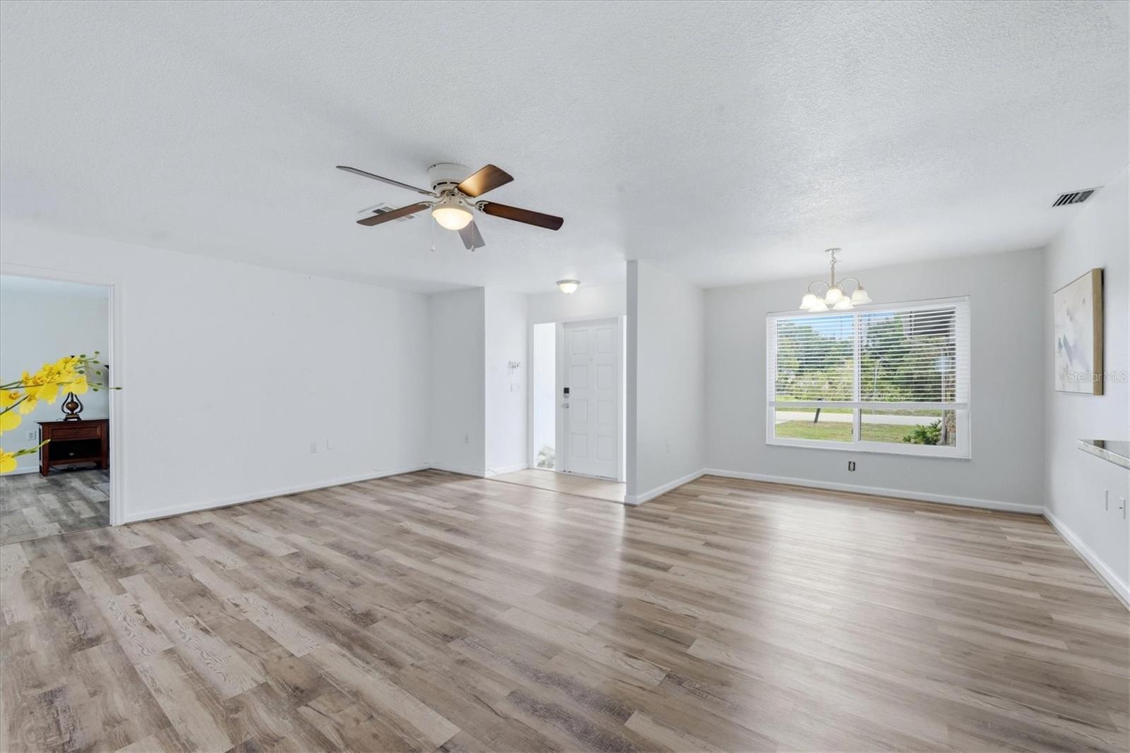 814 ELLICOTT CIR NW, PORT CHARLOTTE, FL, 33952