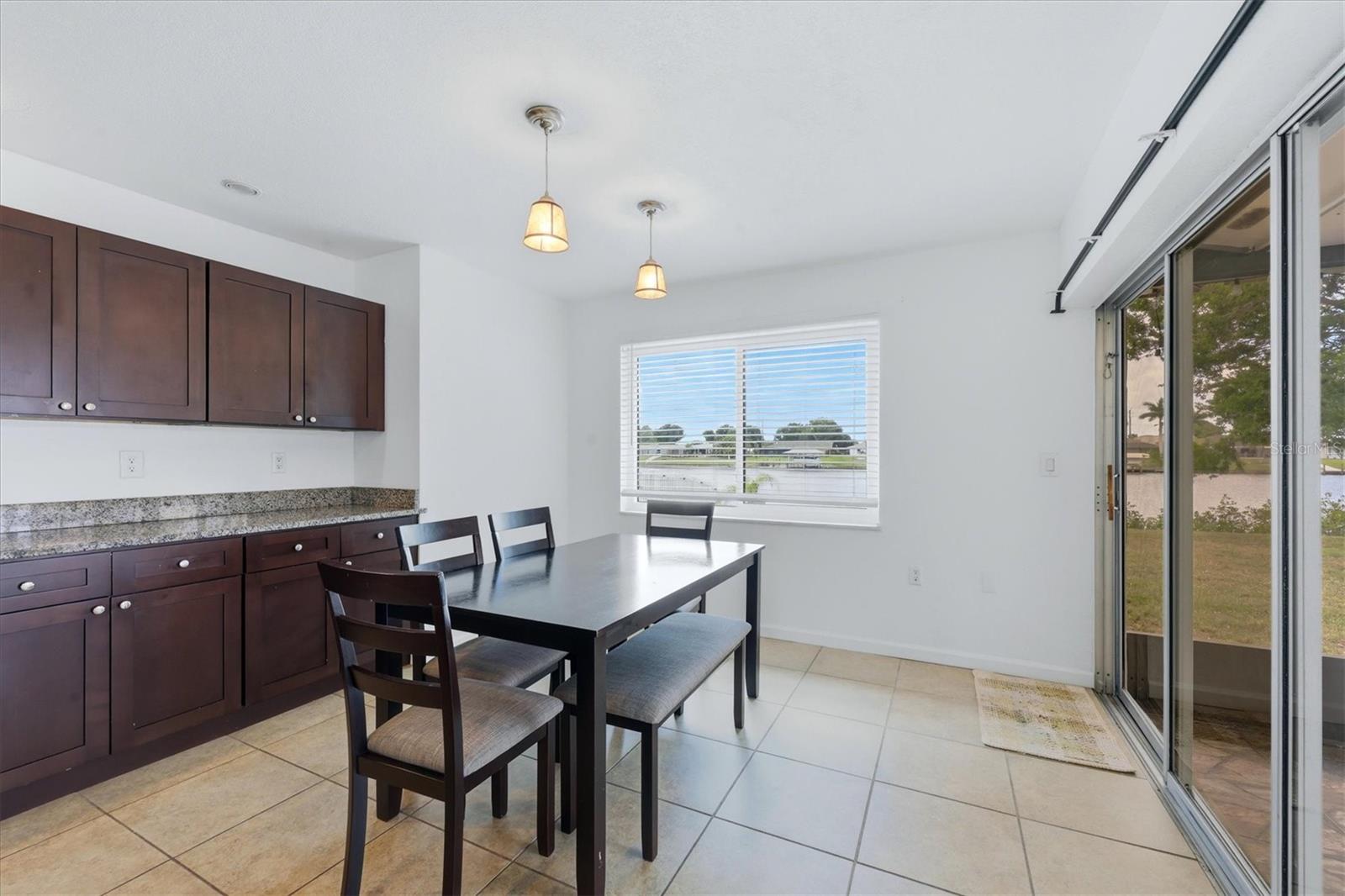 814 ELLICOTT CIR NW, PORT CHARLOTTE, FL, 33952