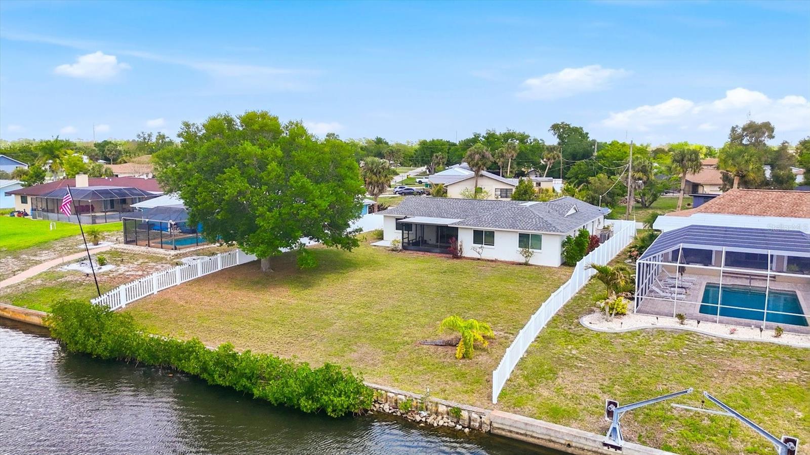814 ELLICOTT CIR NW, PORT CHARLOTTE, FL, 33952