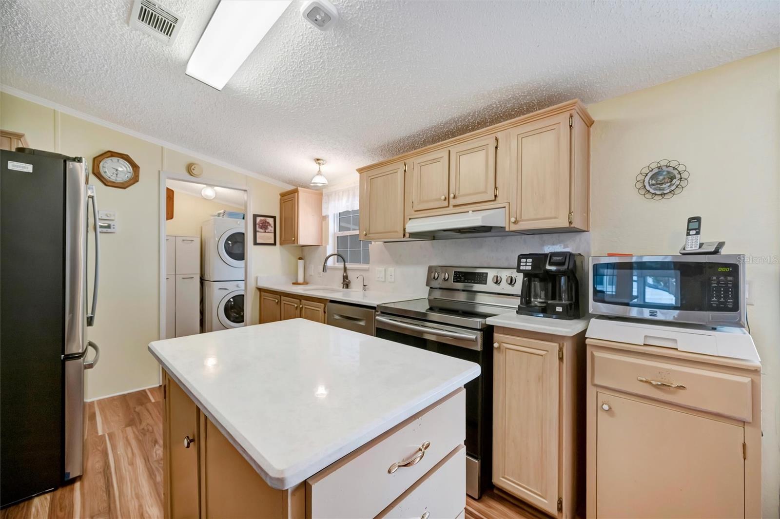 211 S PORT ROYAL LN #523, APOLLO BEACH, FL, 33572