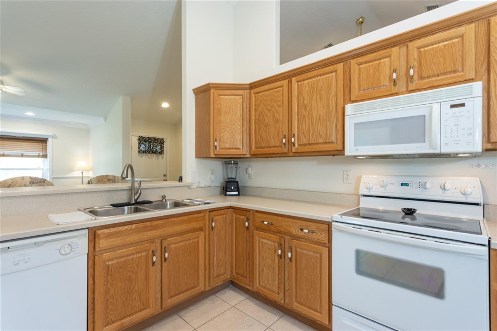 127 WHIPPOORWILL DR, PALM COAST, FL, 32164