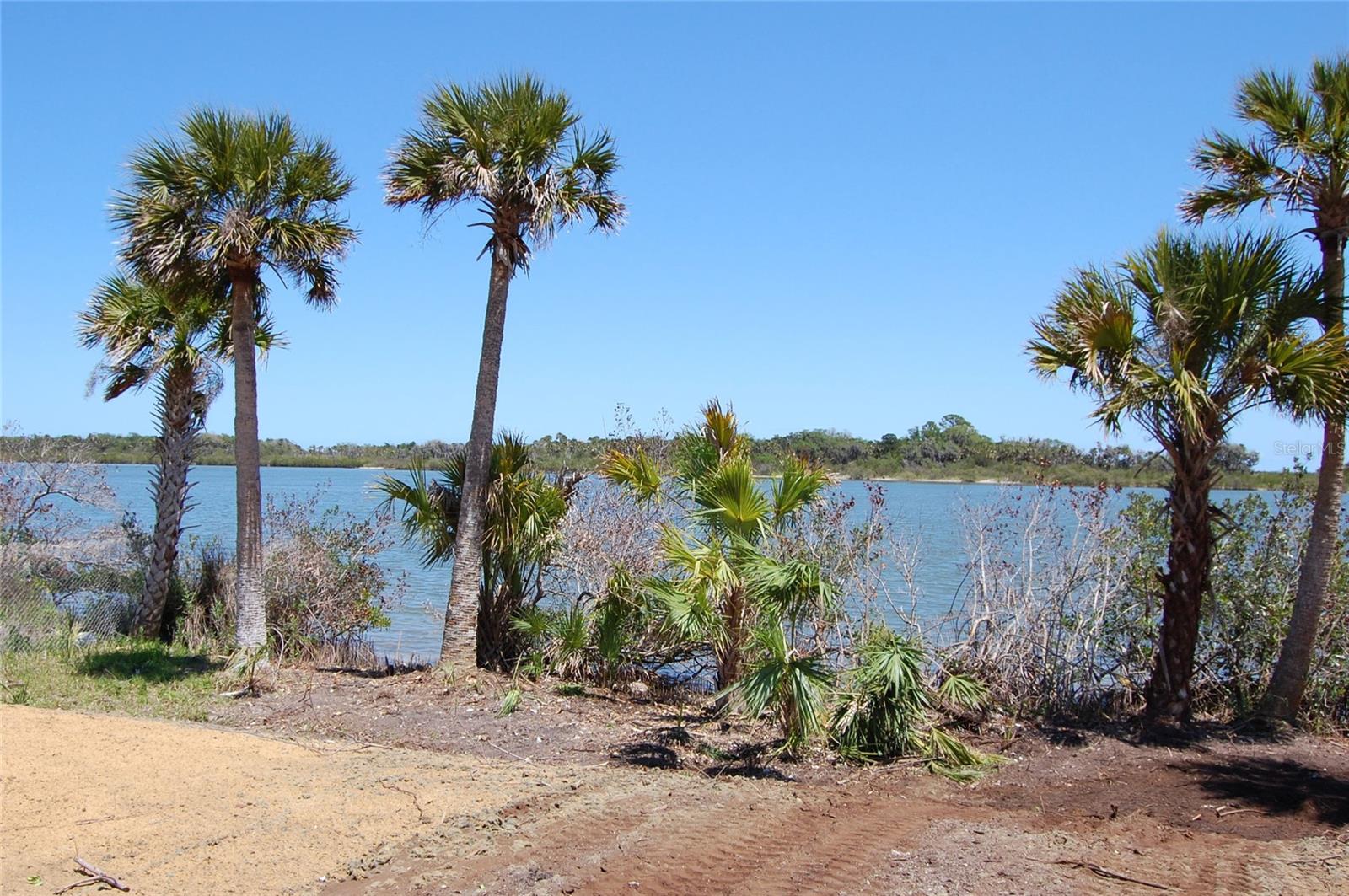 EDGEWATER, FL, 32141