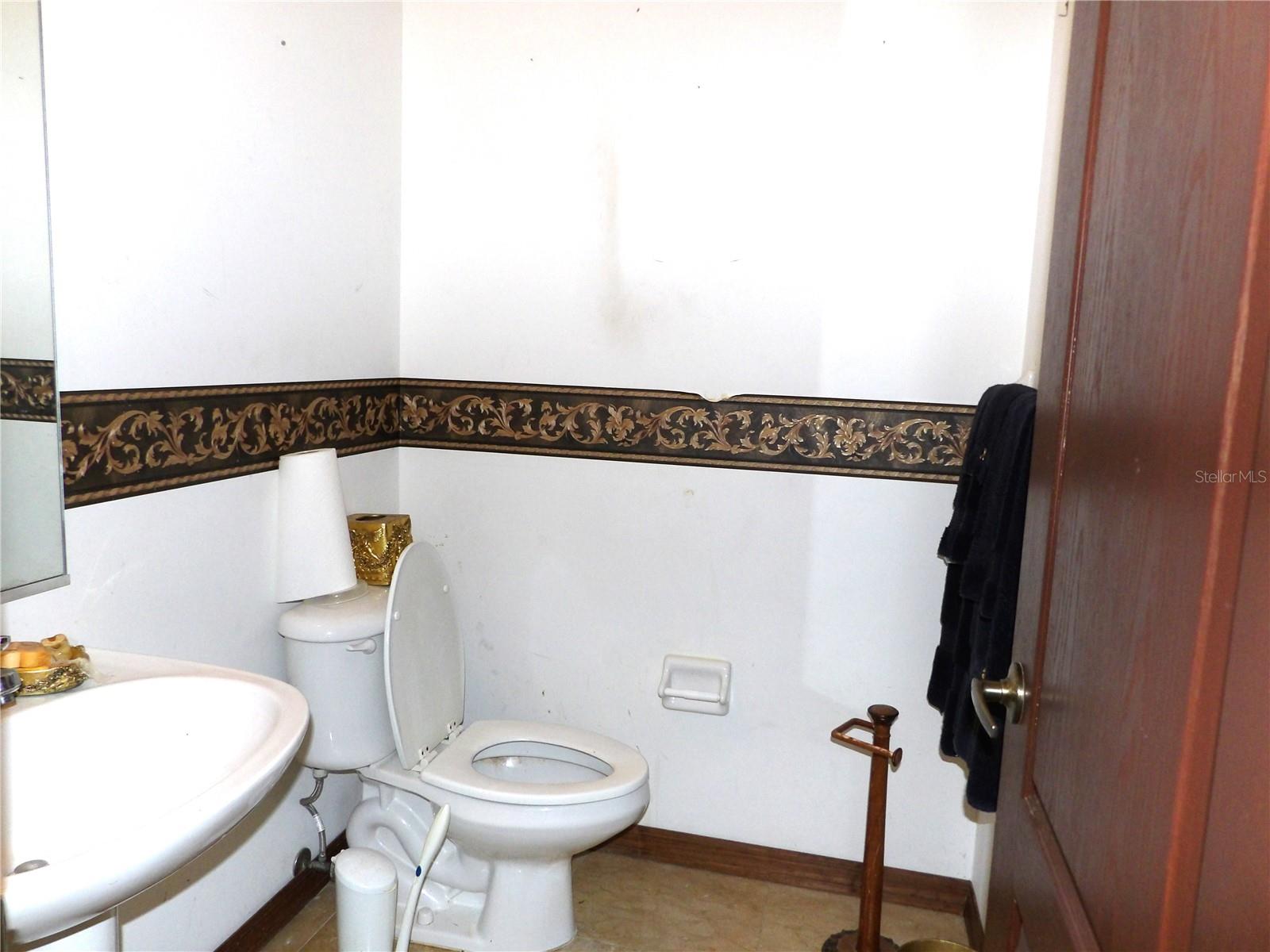 2515 E HAMPSHIRE ST, INVERNESS, FL, 34453