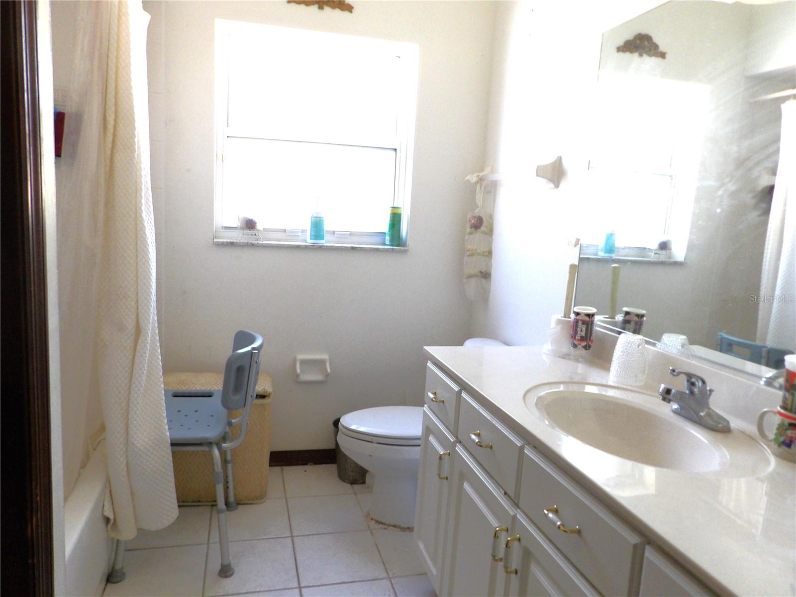 2515 E HAMPSHIRE ST, INVERNESS, FL, 34453