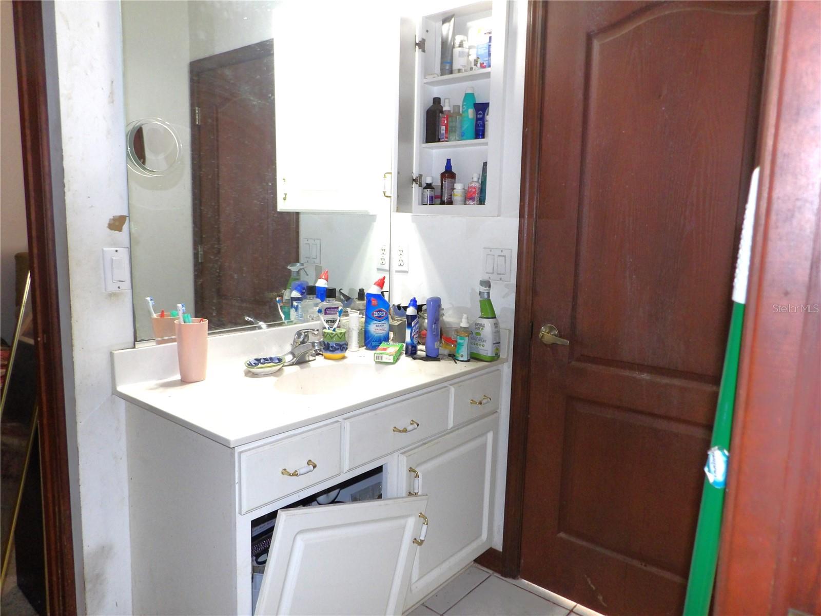 2515 E HAMPSHIRE ST, INVERNESS, FL, 34453