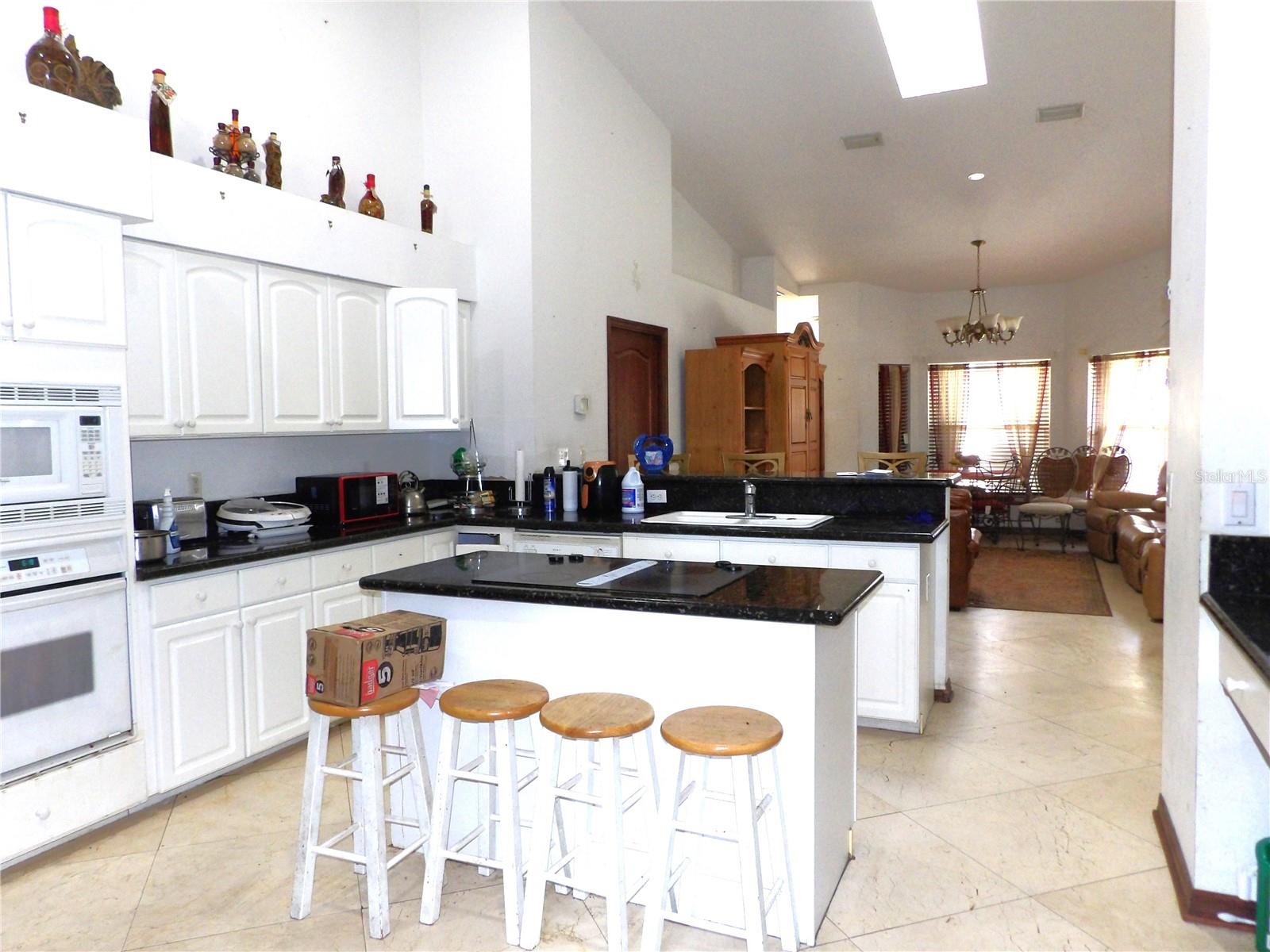2515 E HAMPSHIRE ST, INVERNESS, FL, 34453
