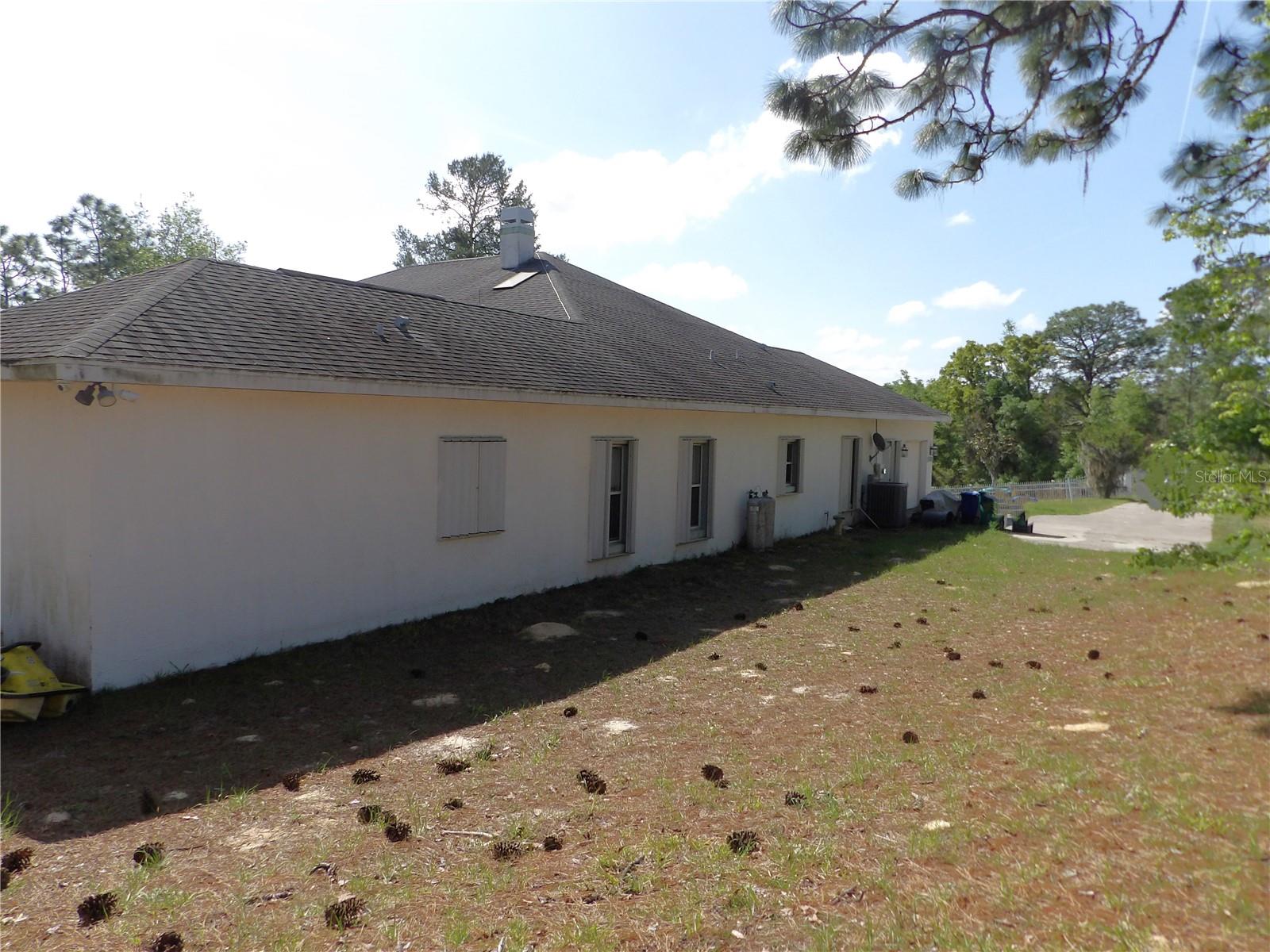 2515 E HAMPSHIRE ST, INVERNESS, FL, 34453