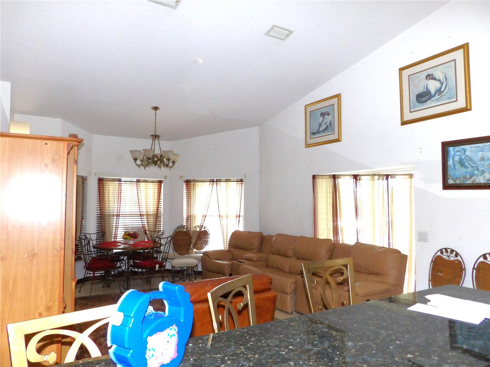2515 E HAMPSHIRE ST, INVERNESS, FL, 34453