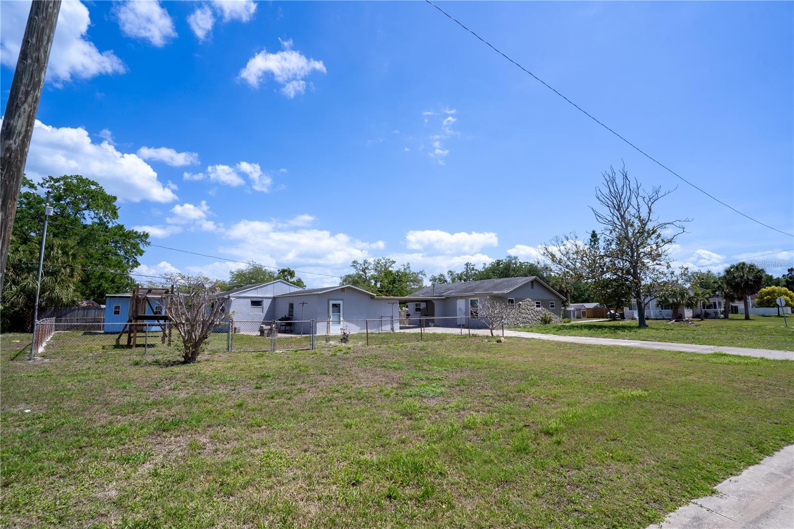 701 61ST AVE NE, ST PETERSBURG, FL, 33703