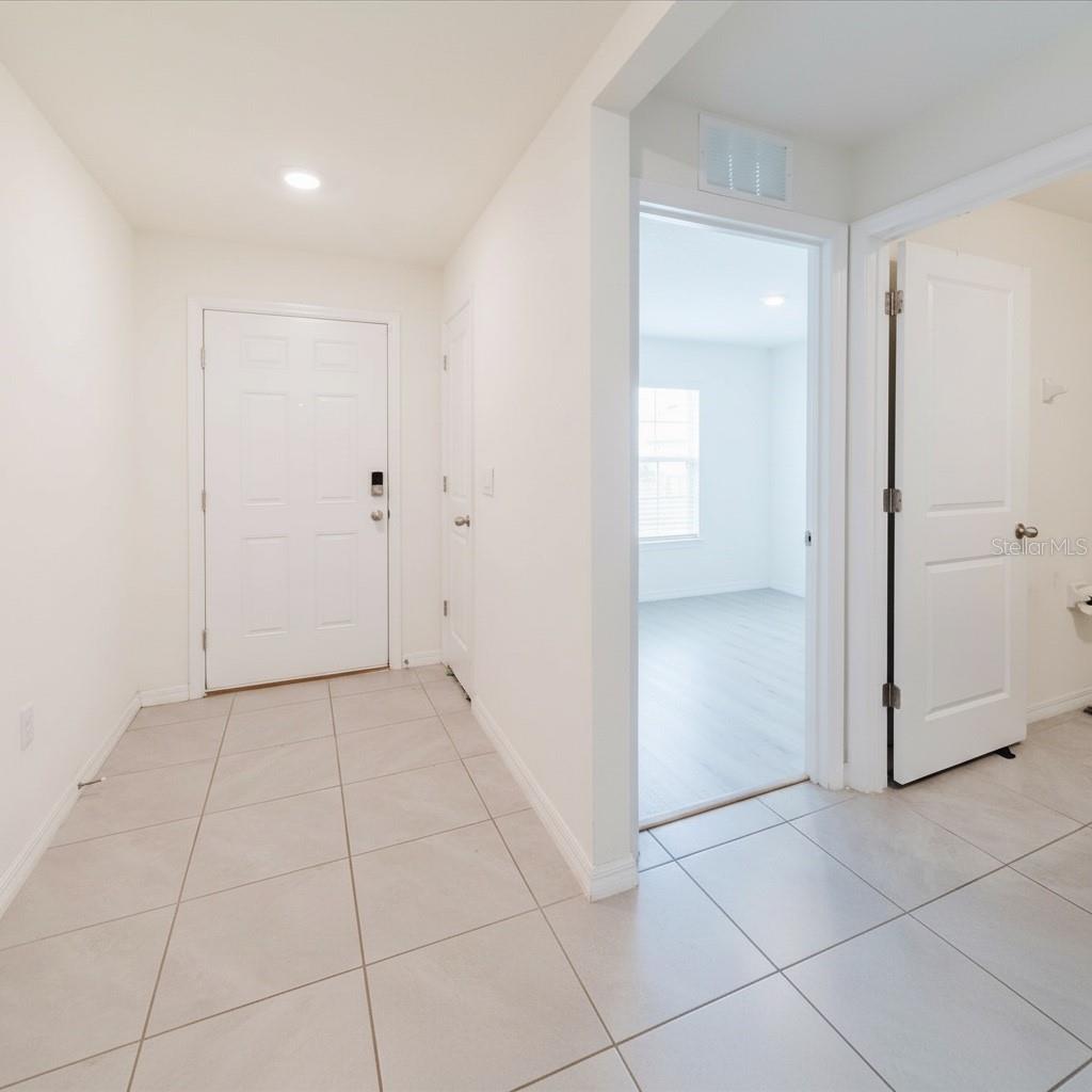 2812 GUMBO LIMBO DR, WIMAUMA, FL, 33598