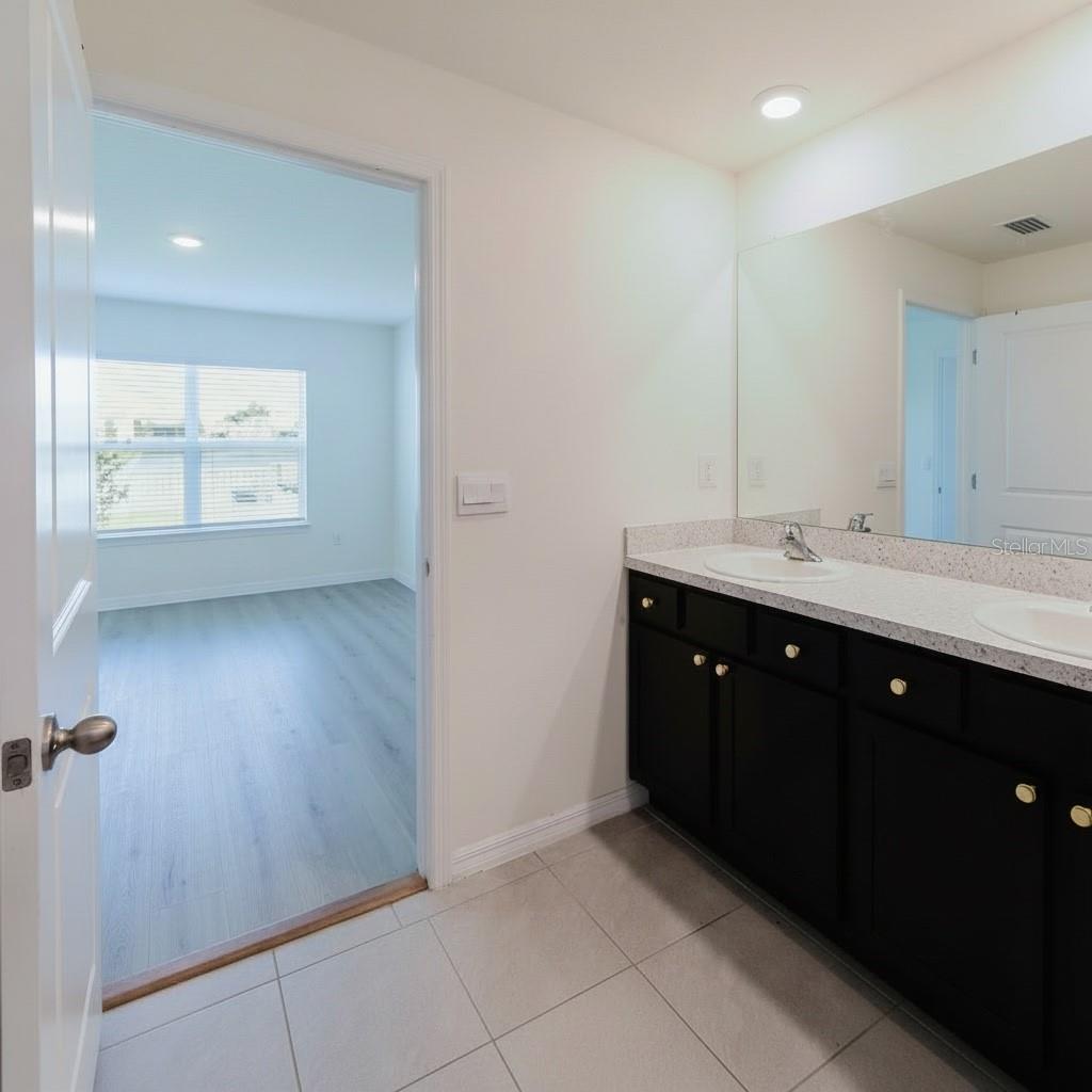 2812 GUMBO LIMBO DR, WIMAUMA, FL, 33598